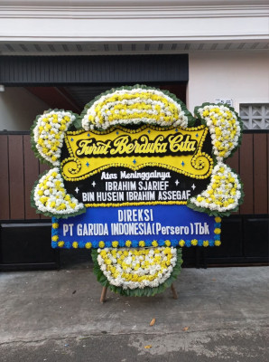 Papan Bunga Duka di Tegal Parang